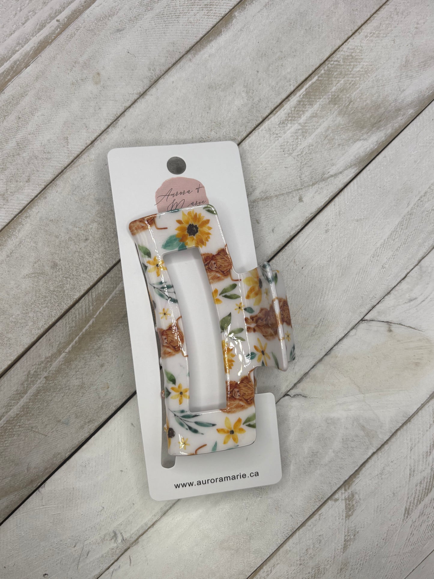 White Sunflower Highland