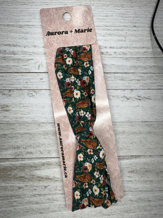 Dark Green Rose Highland