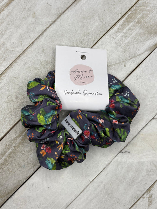 Dark Blue Chameleon Toucan