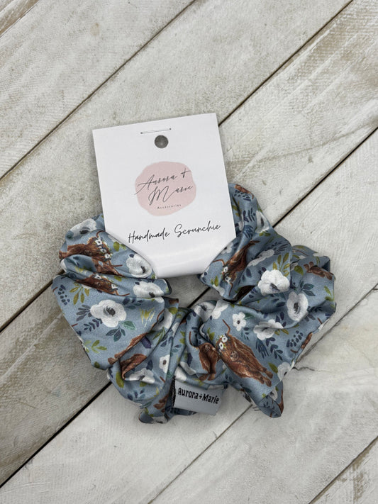 Grey Blue Floral HIghland